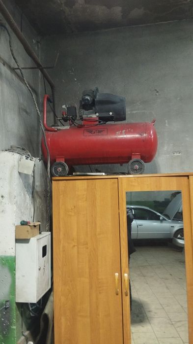 продам компрессор