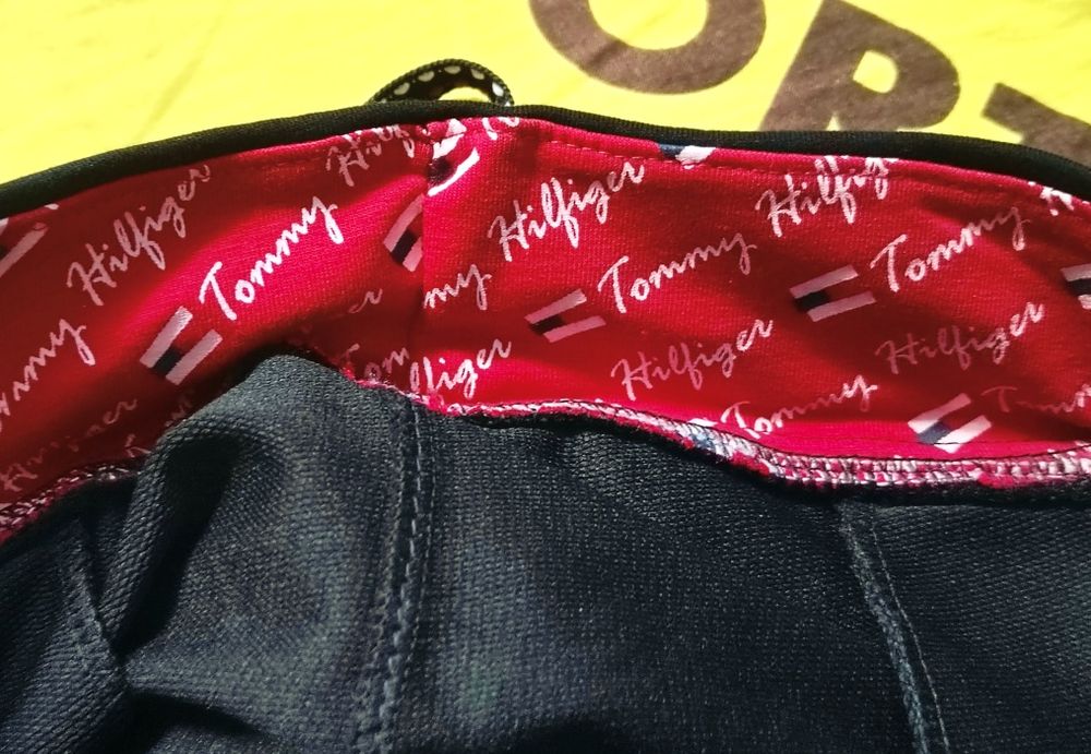 Pantaloni Tommy Hilfiger