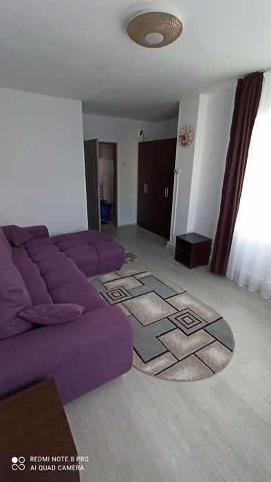 Garsonieră de închiriat