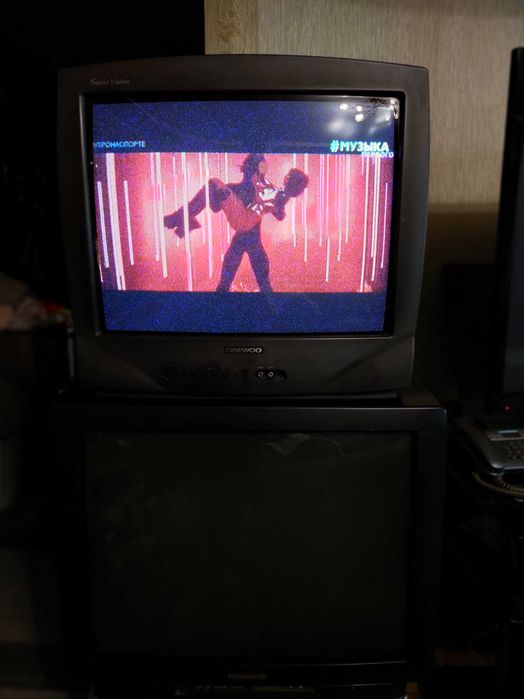 Телевизор Daewoo б/у в хорошем состоянии