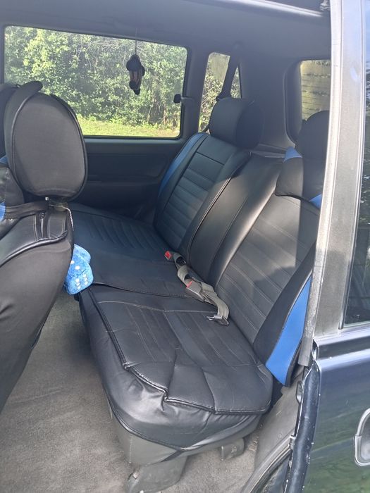 Продам машину Mitsubishi RVR