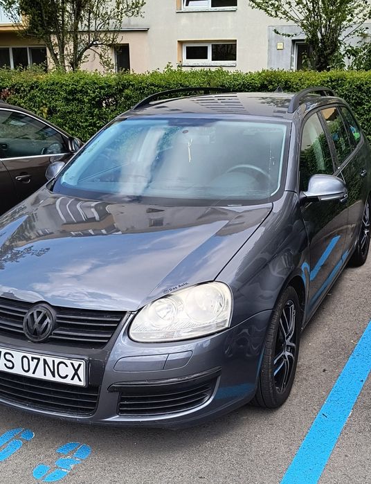 Vând golf 5 variant