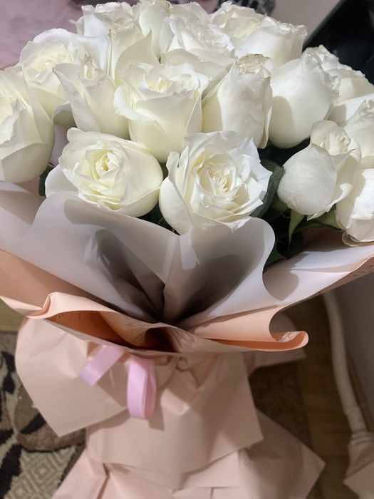 Цветы белый роза