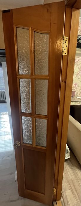 Двери Двухстворчатые Дерево Б/У