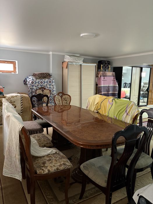 Сервант, камод, стол