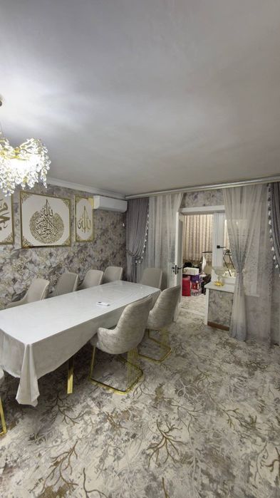 Квартира сотилади