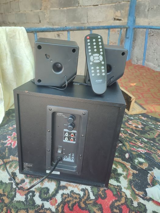 F&D F550 Hugh filder