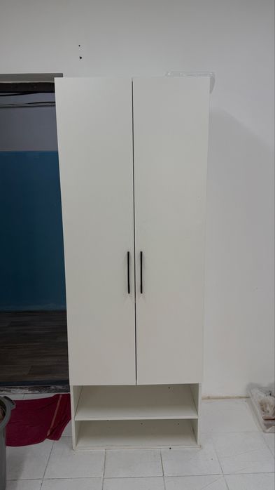 Продам шкаф для прихожей