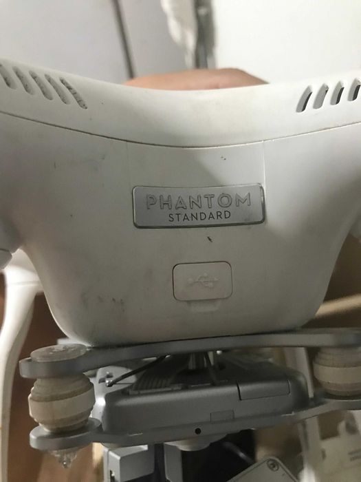 Продам дрон  Phantom 3 STANDART