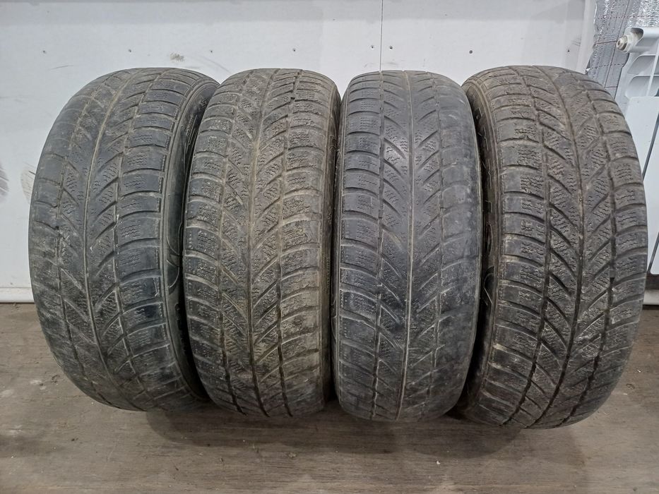 Шины 195/65 R15 MAXXIS комплект.