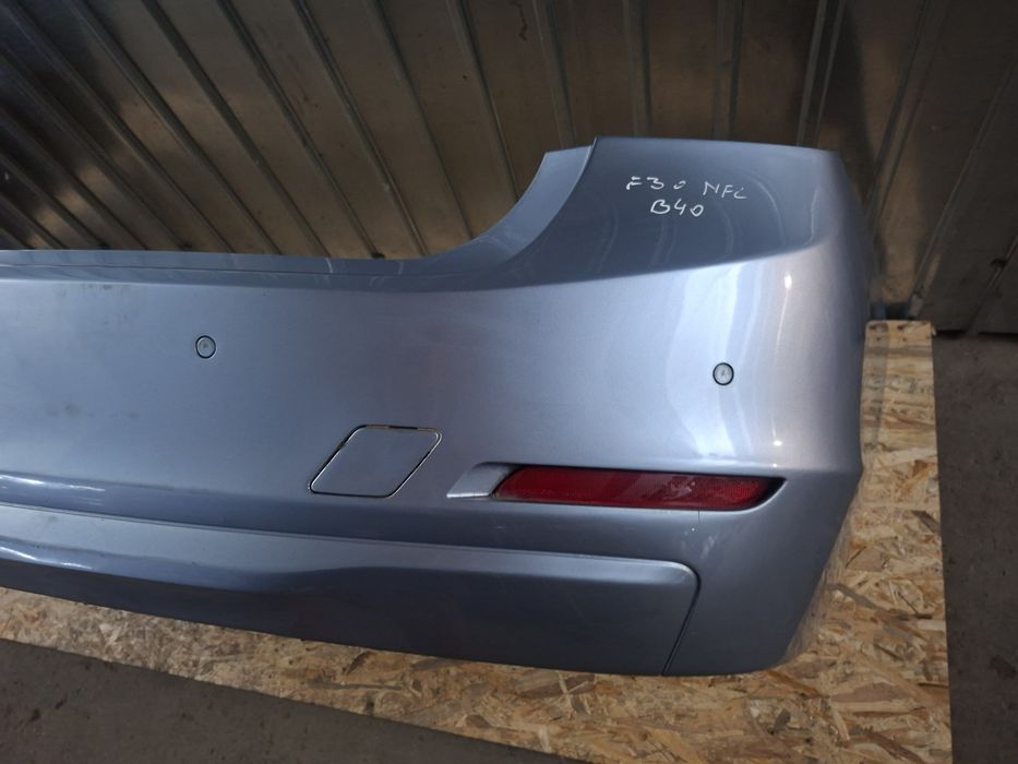 Bara spate BMW F30 Nonfacelift culoare B40 Liquid Blue