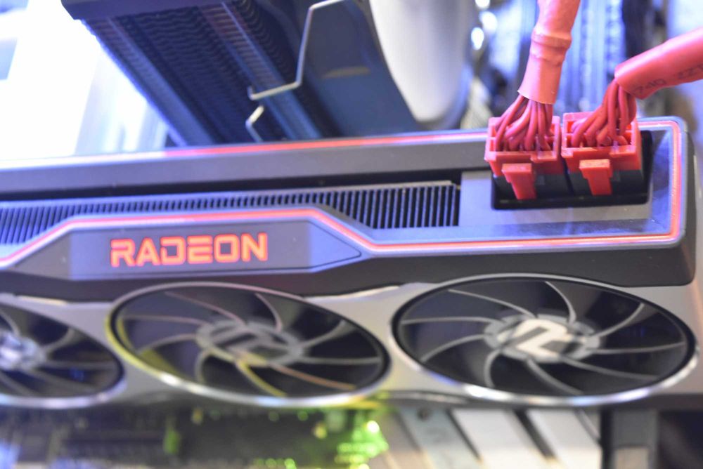 Видео карта AMD Radeon RX 6800 16GB Midnight Black Founder’s Edition