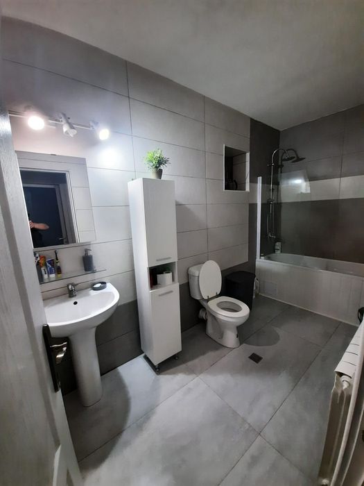 Vand Casa cu 3200mp teren si anexe