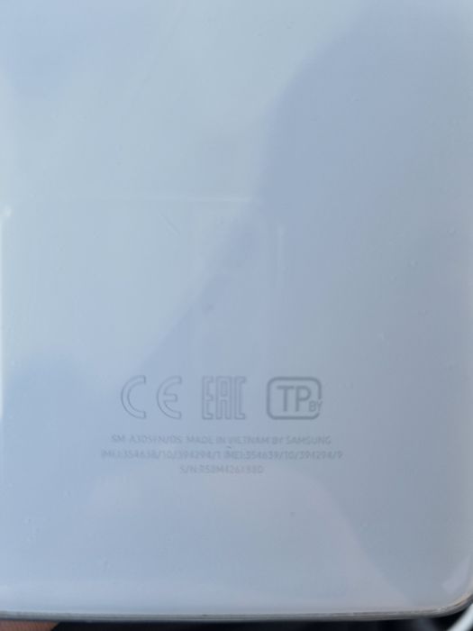 Продам срочно samsung A30 32 g