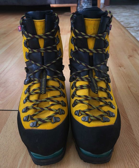 La sportiva nepal extreme