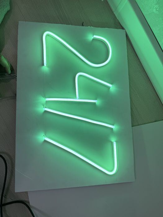 Продам неоновые ленты