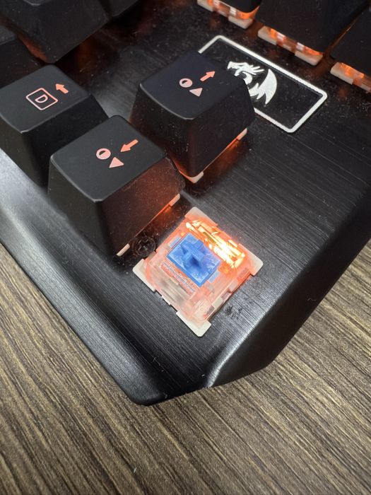 Клавиатура Redragon USAS