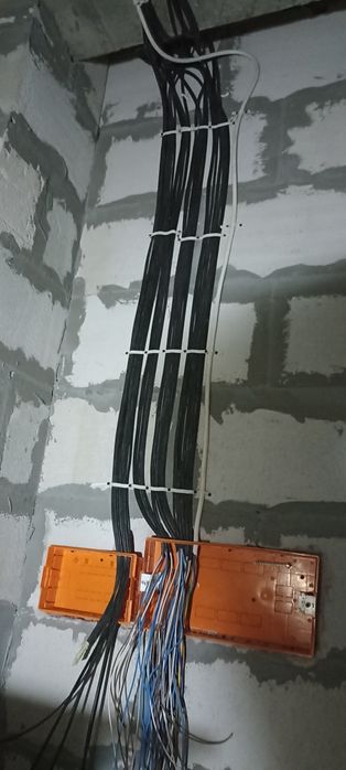 Электрик ва монтаж ишларини атамиз  ,ишларимиза жавоб барамиз