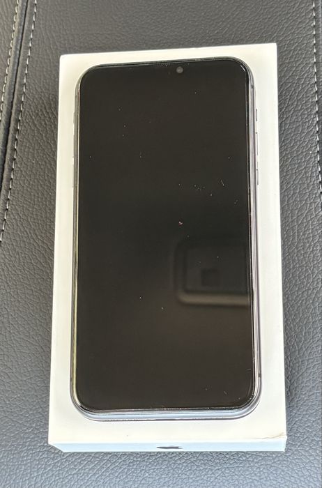 Iphone 11 black, 64 gb, stare foarte, foarte buna.