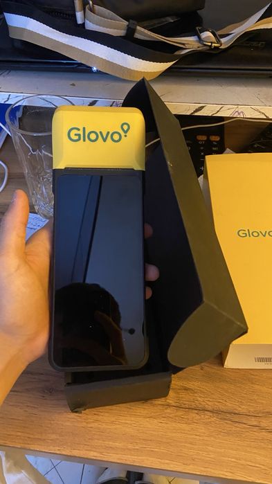 Терминал или аппарат GLOVO