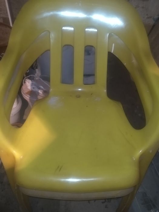 козон сотилади 8л/6л