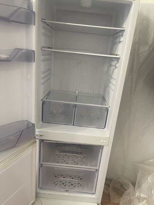 Продам холодильник Бирюса