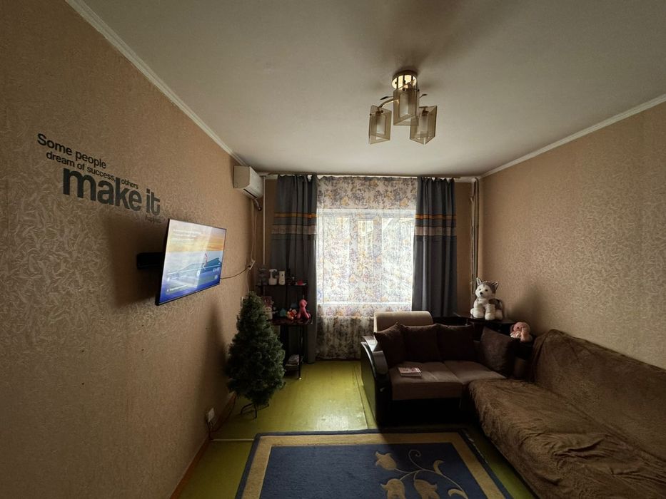 1-комн., 2 этаж, 10 мкр. (43 дом - напротив Массива Карасу)