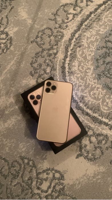 Айфон 11 про.