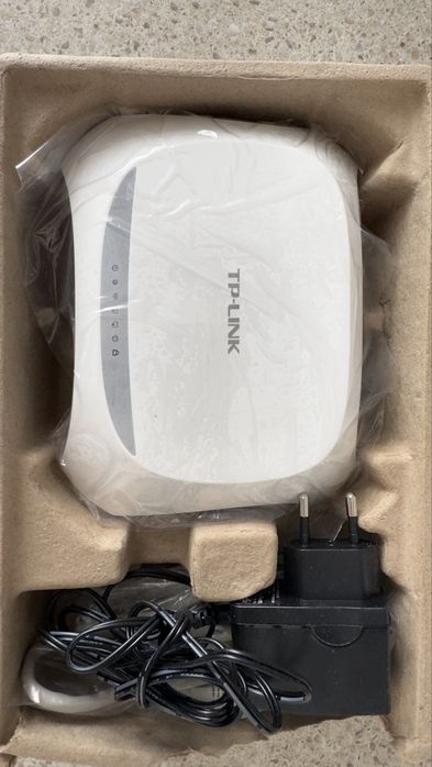 Маршрутизатор TP-Link TL-WR720N (роутер)