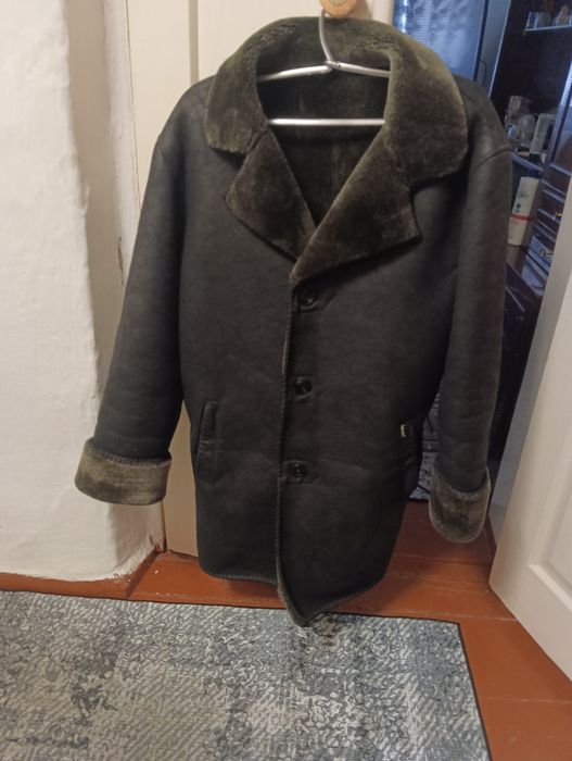 Продам мужскую дубленку