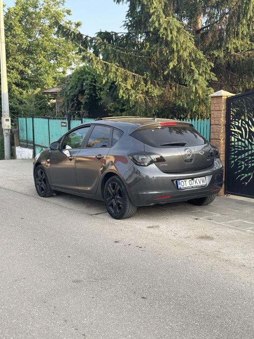 OPEL Astra 2011 — imagine 3