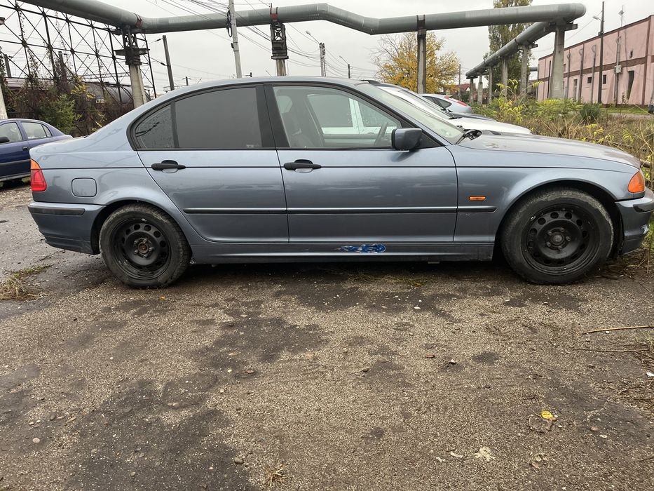 Bmw e46 an 2000 1.9