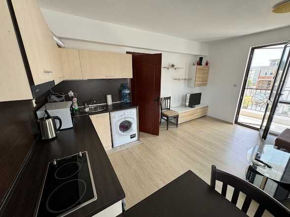Продава се Двустаен апартамент в к.к. Слънчев бряг - 67 кв.м за 1150 €/кв.м - Снимка #3