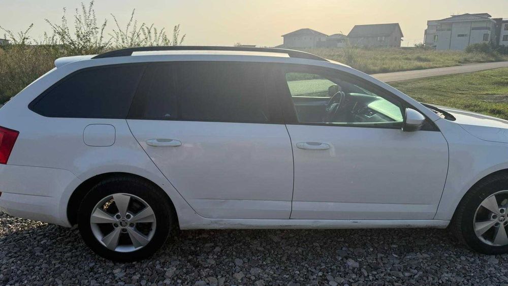 SKODA Octavia 2014 — imagine 4