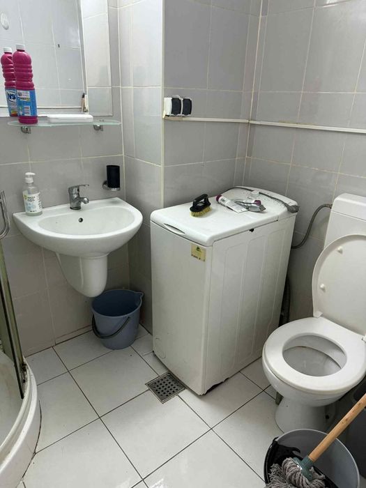 Proprietar închiriez ap o cameră zona Lipovei