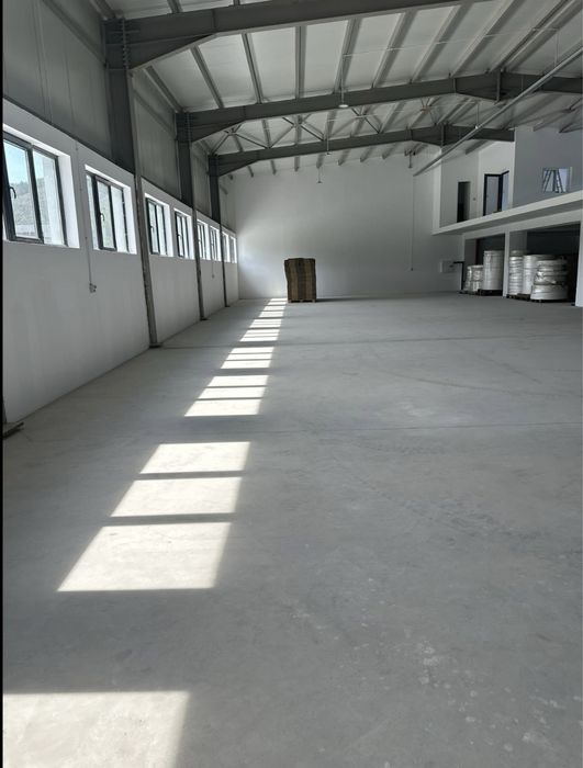 Чисто нов склад под наем