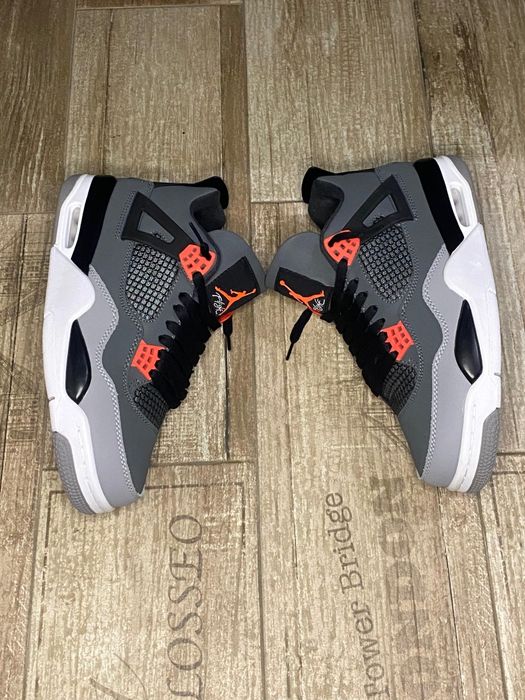 Air Jordan 4 "Infrared"