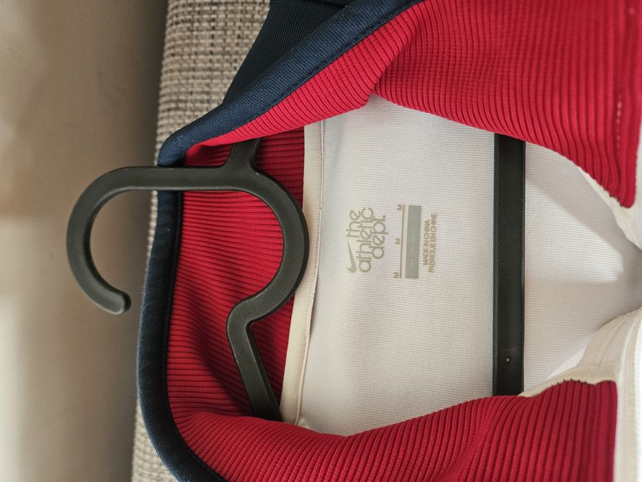 Горница найк размер м