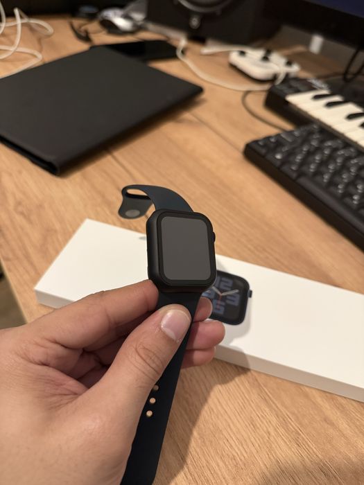 Apple Watch SE 2 Midnight 40 mm