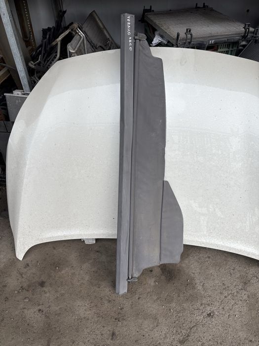 Щора за багажник на Nissan Terano 1998год.