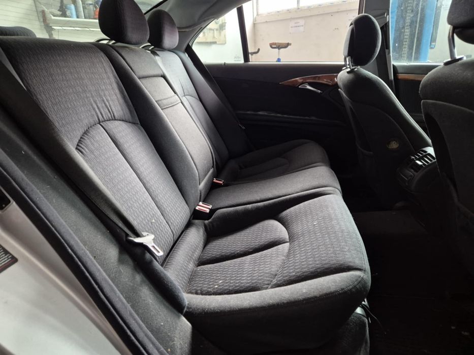 Mercedes W211  E220DI 150кс 646 Elegance ръчка седан НА ЧАСТИ!