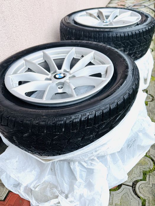 Set cauciucuri de iarnă + jante BMW  205/60 R16