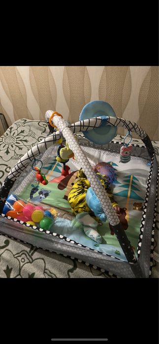 Развивающий коврик