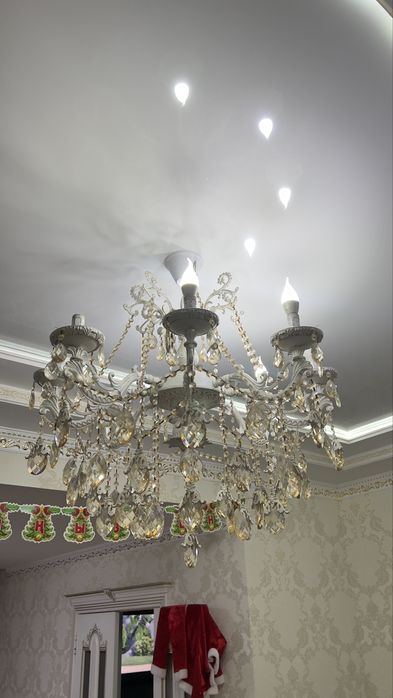 Качественная люстра