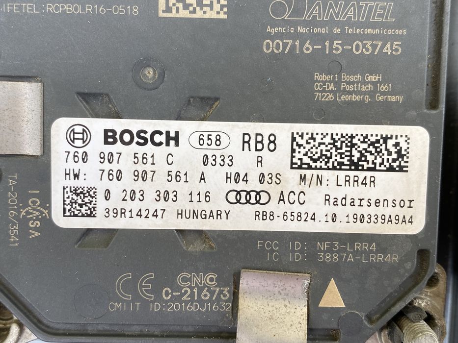 Radar senzor  ACC distronic Volkswagen Touareg 3. Fab 2018-2021