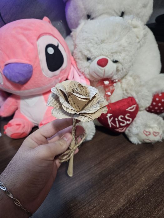Cadoul perfect pentru Valentine's day: Flori din Hartie handmade