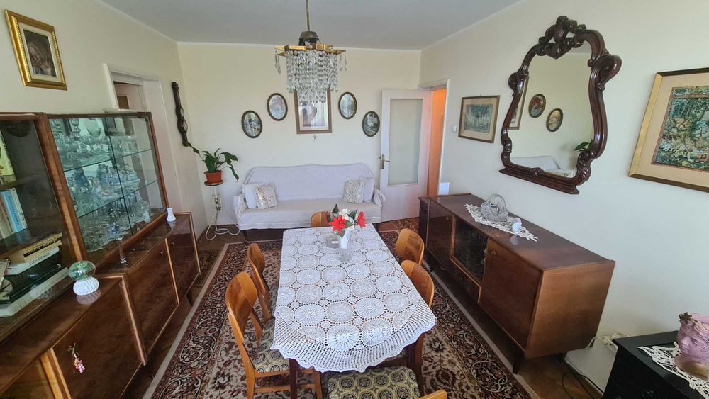 Apartament impecabil pentru inchiriat ultracentral Mazepa 1