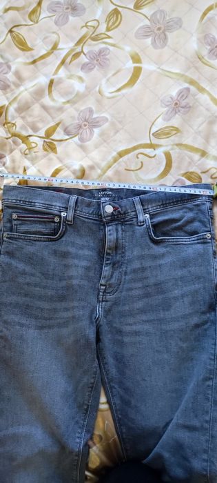 Мъжки нови дънки