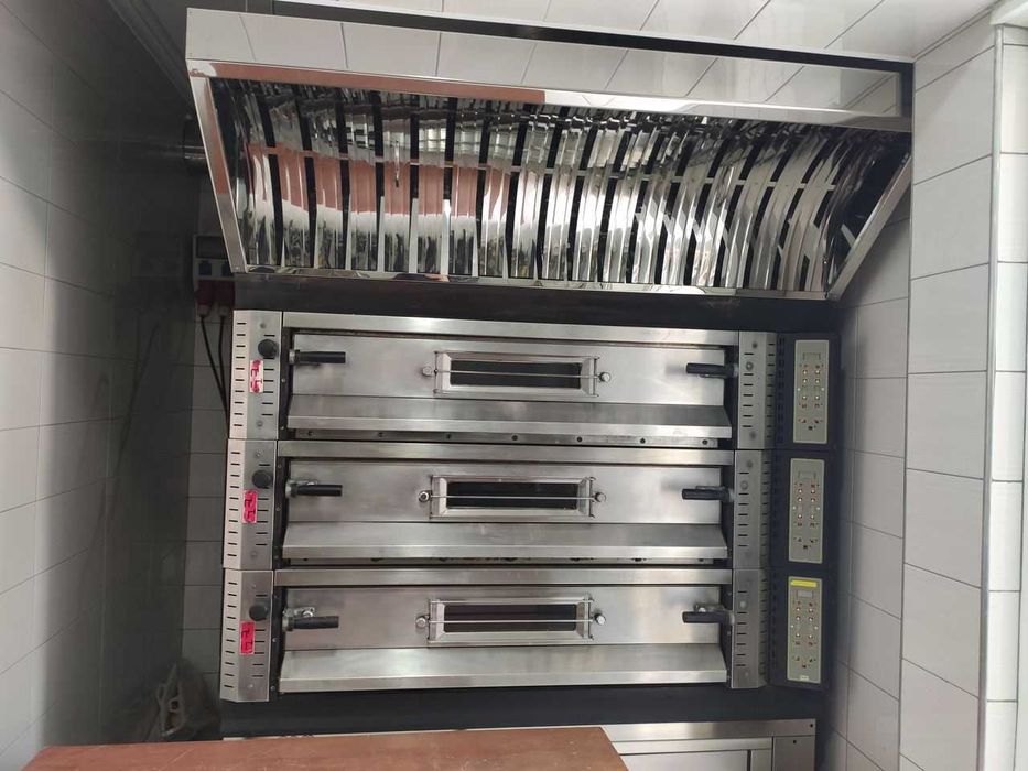 Hota inox pentru bucatarii profesionale