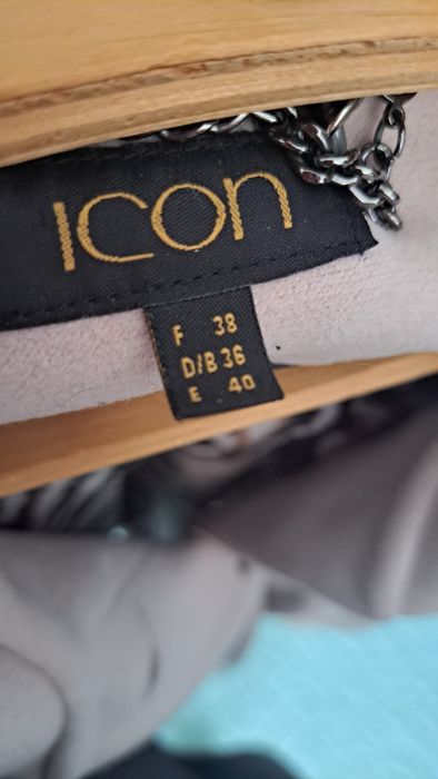 Продам пальто женское